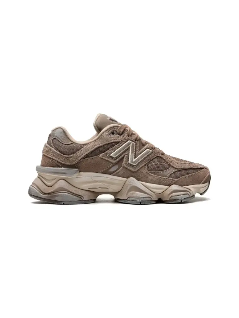 New Balance 9060 Mushroom