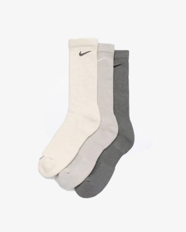 MEDIAS NIKE