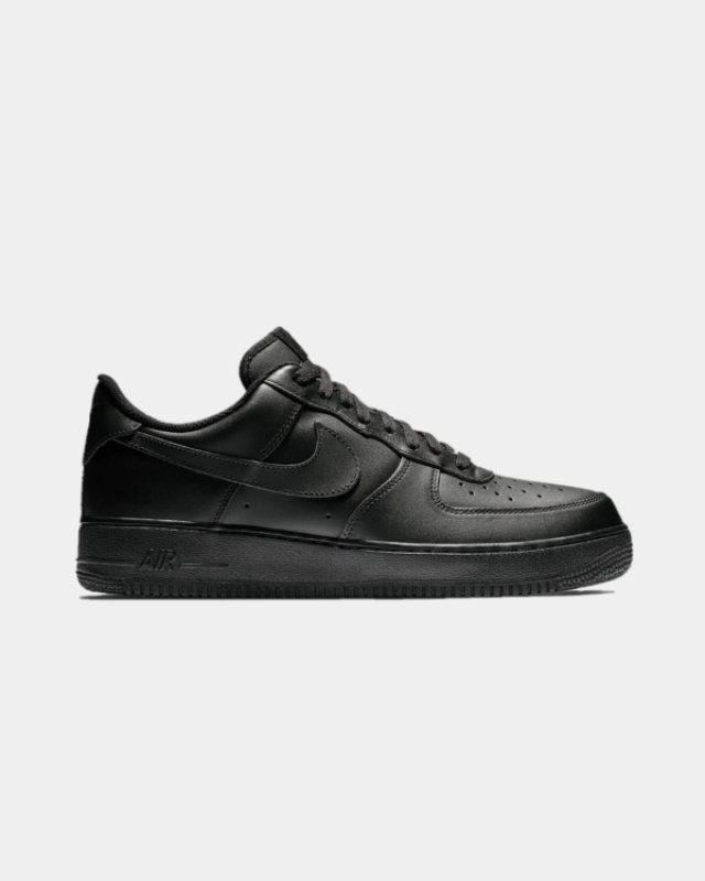 AIR FORCE 1 TRIPLE BLACK MAYOR NIKE