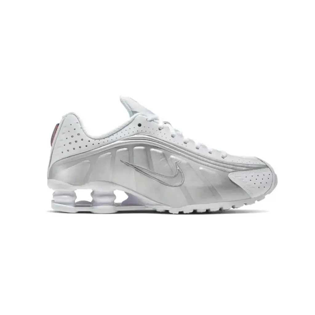 Nike Shox R4