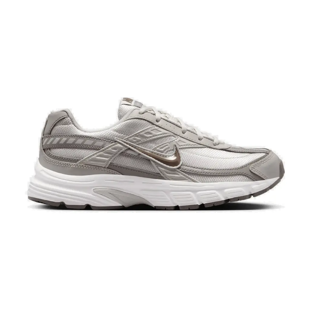 Nike Ini