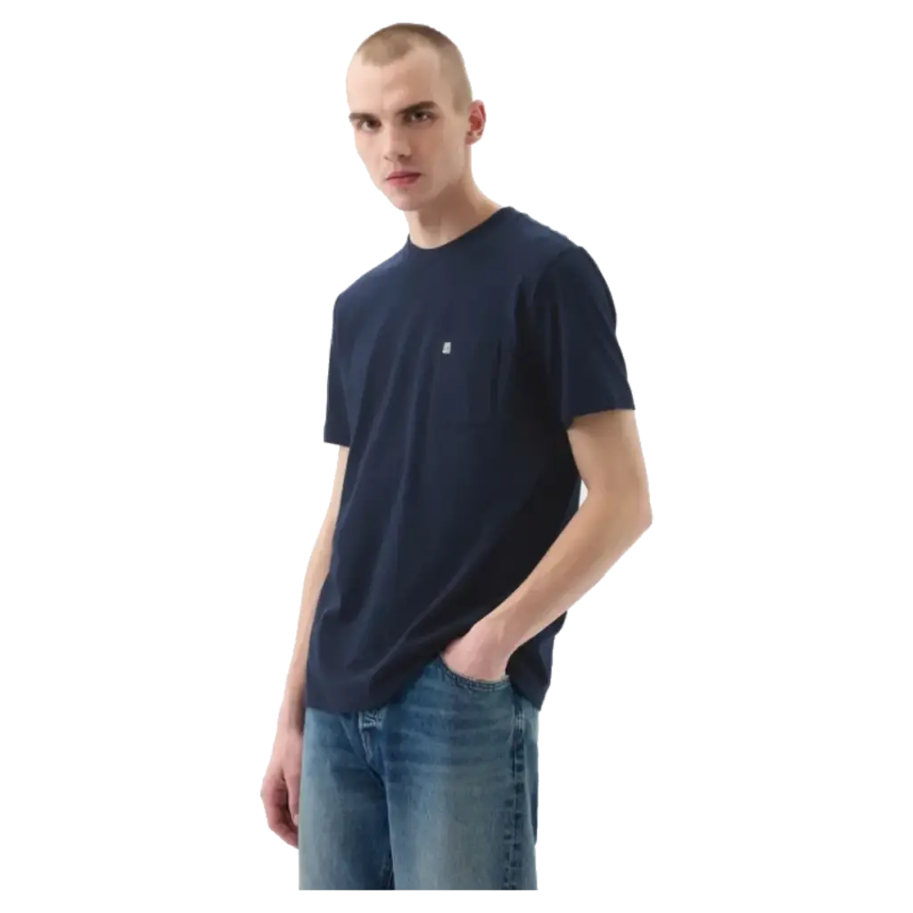 Remera INTL - F SS PKT T LOGO - TAPESTRY NAVY